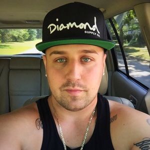 Meet your Posher, Christopher