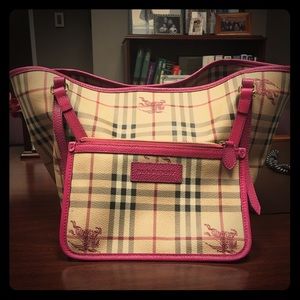 BURBERRY Haymarket Tote GUC Authentic w dustcover