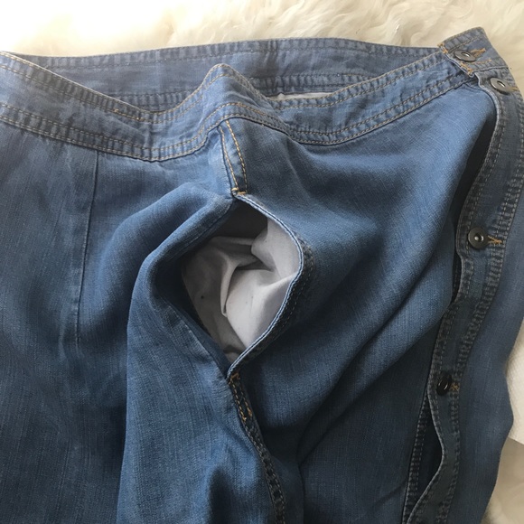 LOVESTITCH Chambray Skirt - Picture 7 of 7