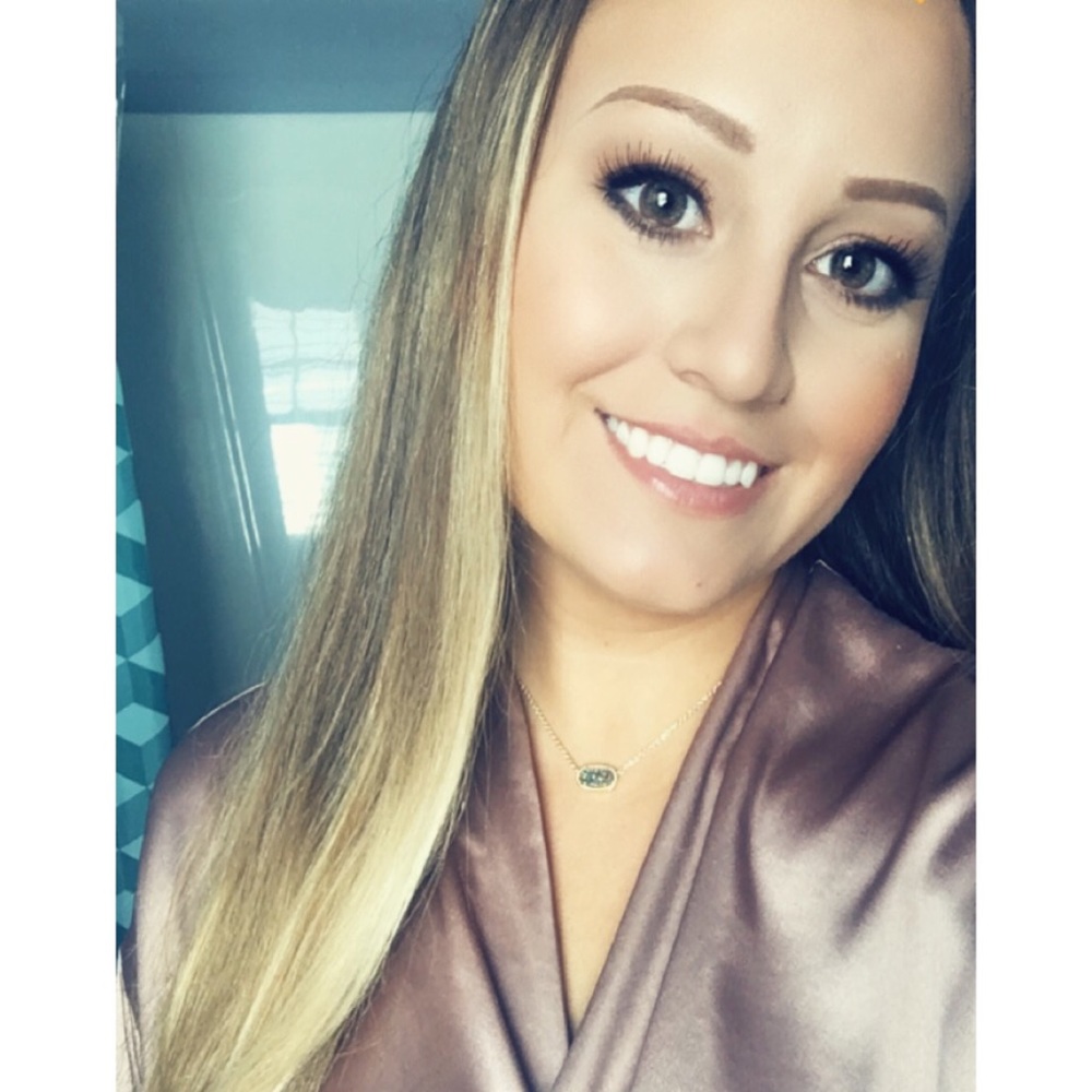 Meet your Posher, Keri