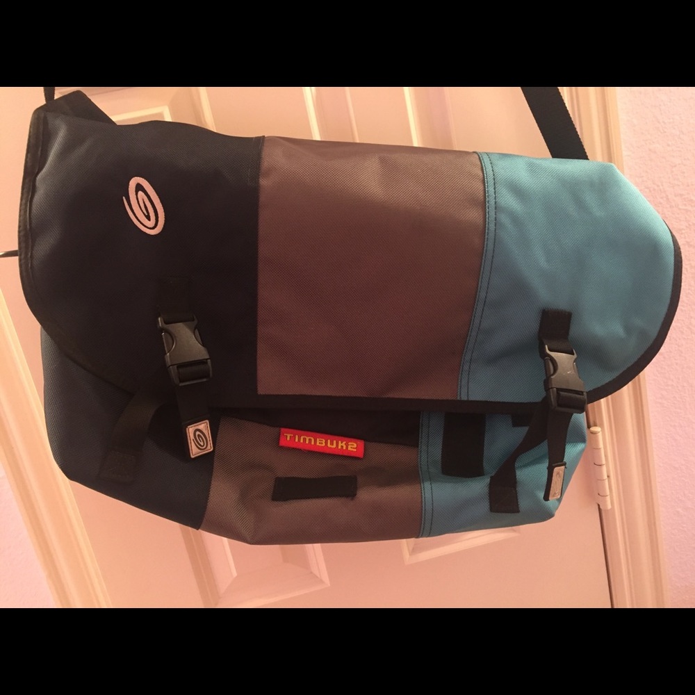 Timbuke messenger bag