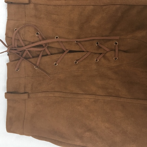 LF Suede Lace Up Skirt - Picture 7 of 8