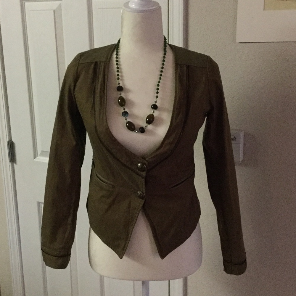 Mess Cotton Jacket with zipper trimmed collar
