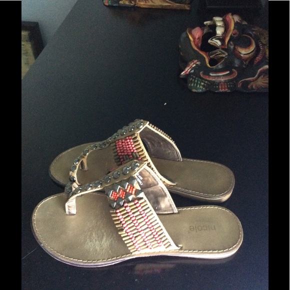 Sandal - Picture 2 of 3