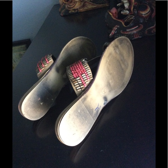 Sandal - Picture 3 of 3