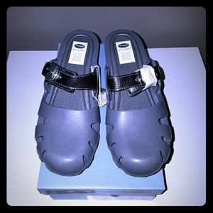 Dr. Scholl's dance, pewter size 9