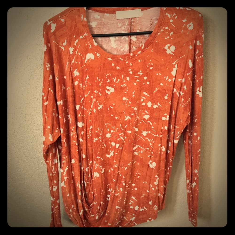 Long sleeve orange and white Michael Kors top