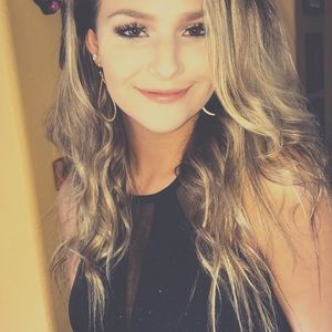 Meet your Posher, Brooke