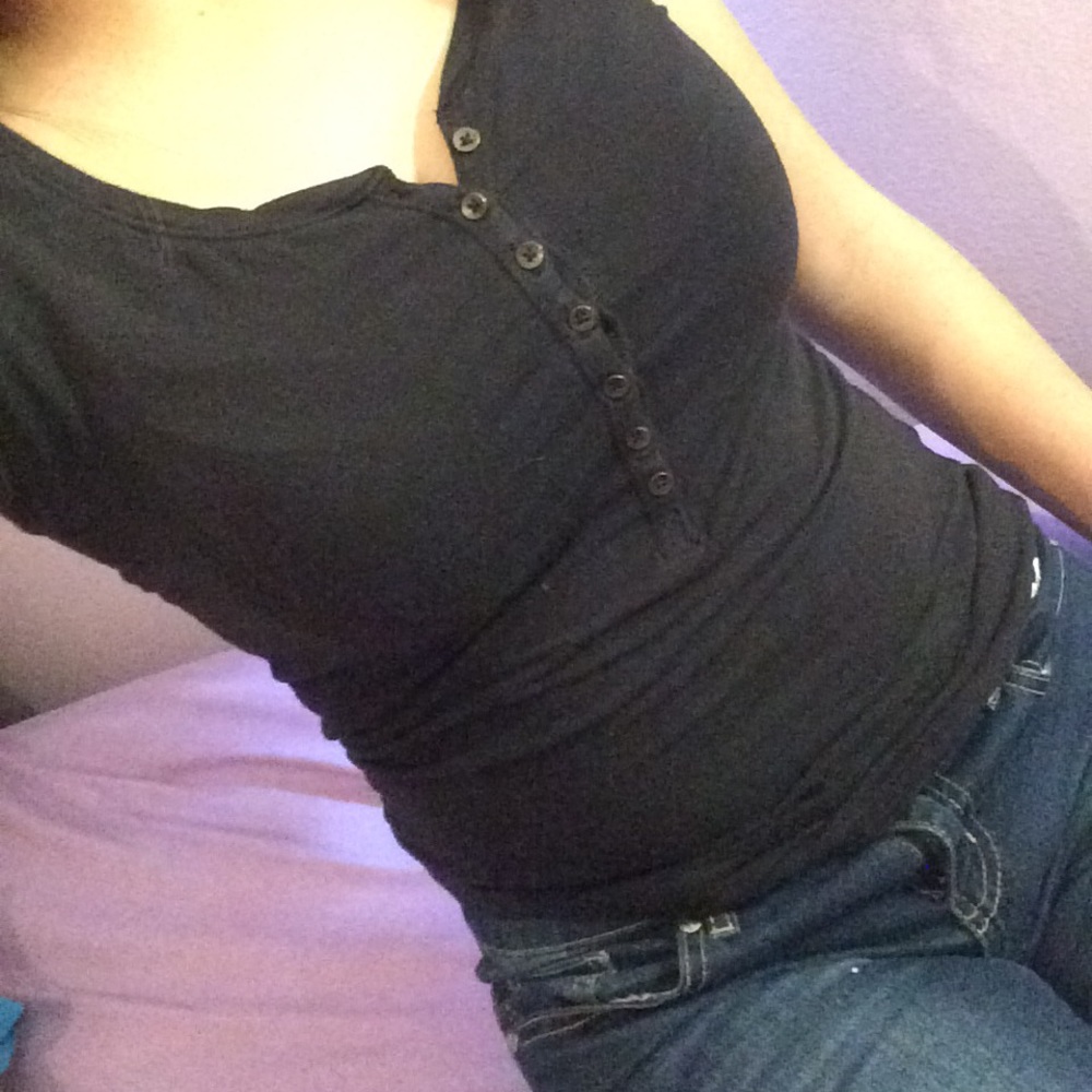 Black comfy shirt