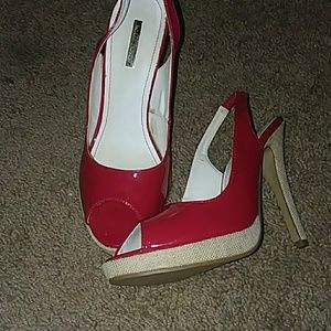 Michael Antonio Red Heels