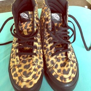 Platform Leopard print vans