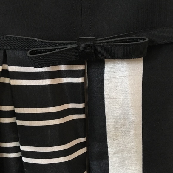 Fun patterned dress! - Picture 2 of 4