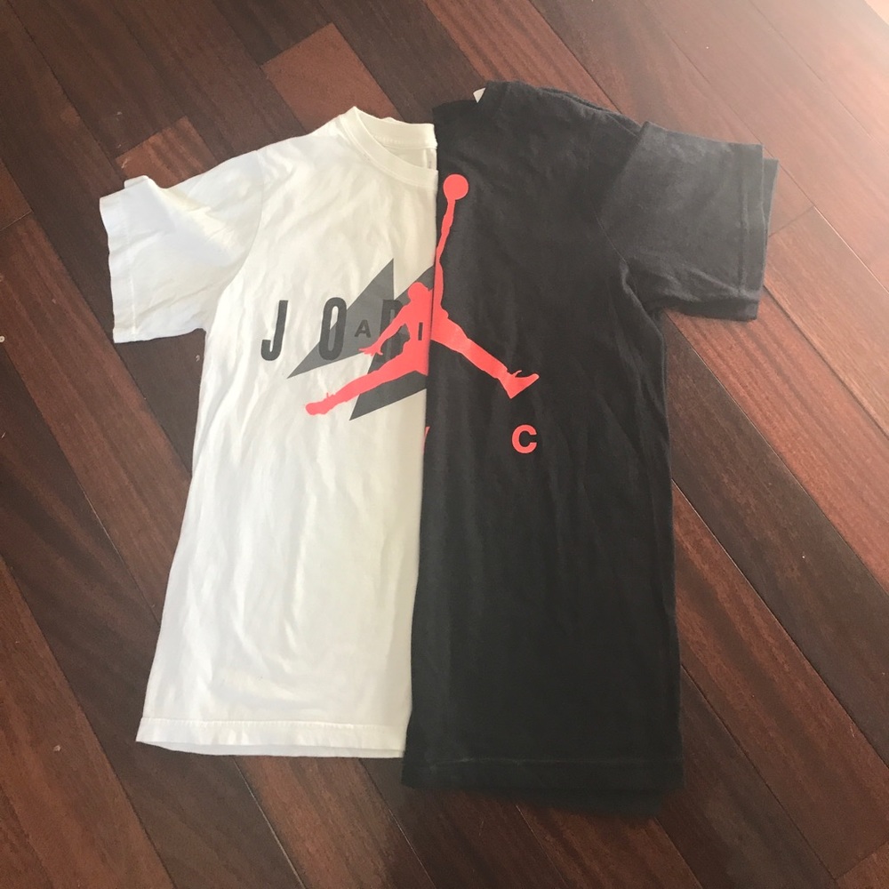 Jordan T-Shirt (Both Youth Large)