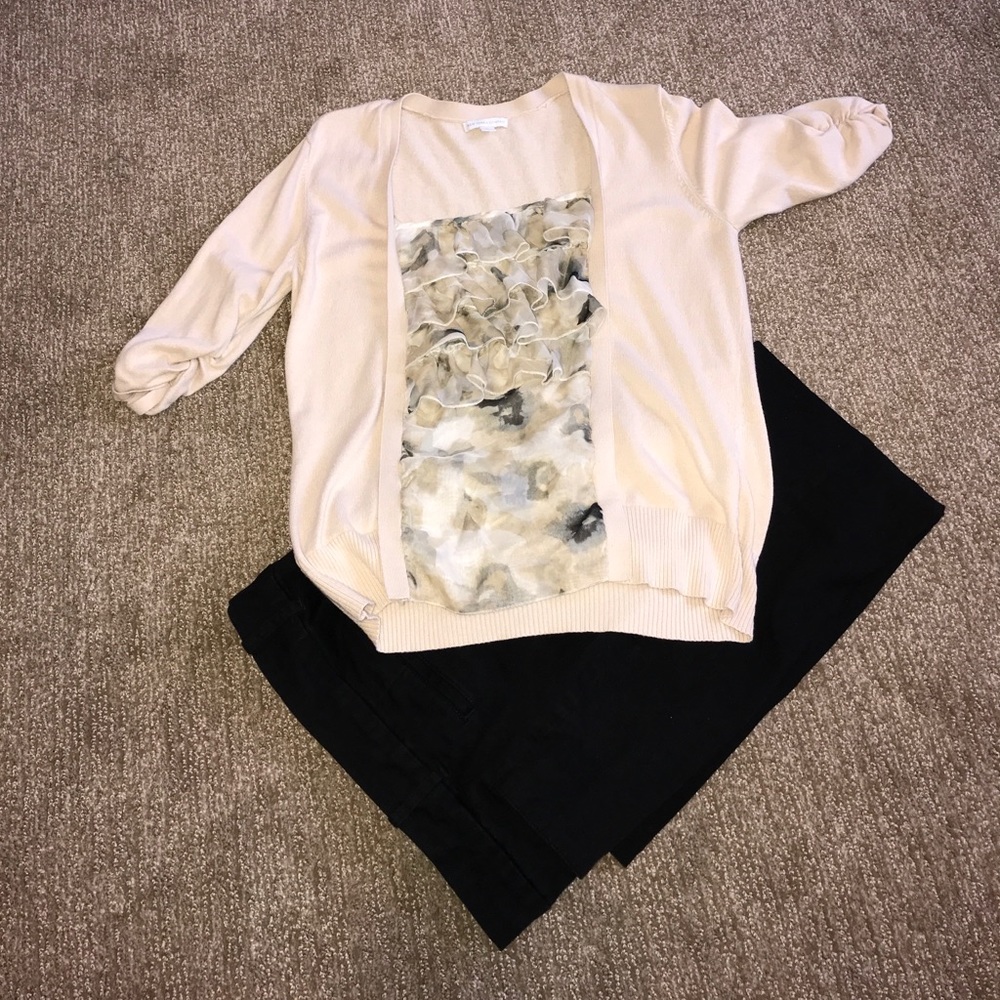 New York & Company L Ruffled Shirt Pre-Loved