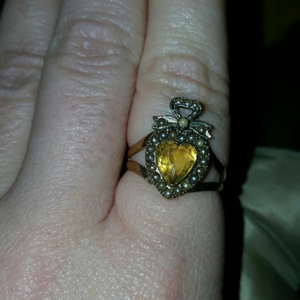 Georgian 1820's seed pearl heart & bow 14kt ring - Picture 4 of 4