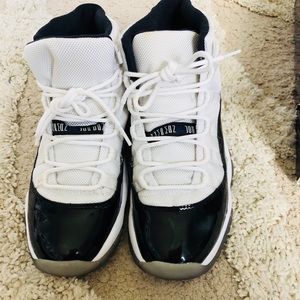 Jordan concord 11 size 4.5y With box