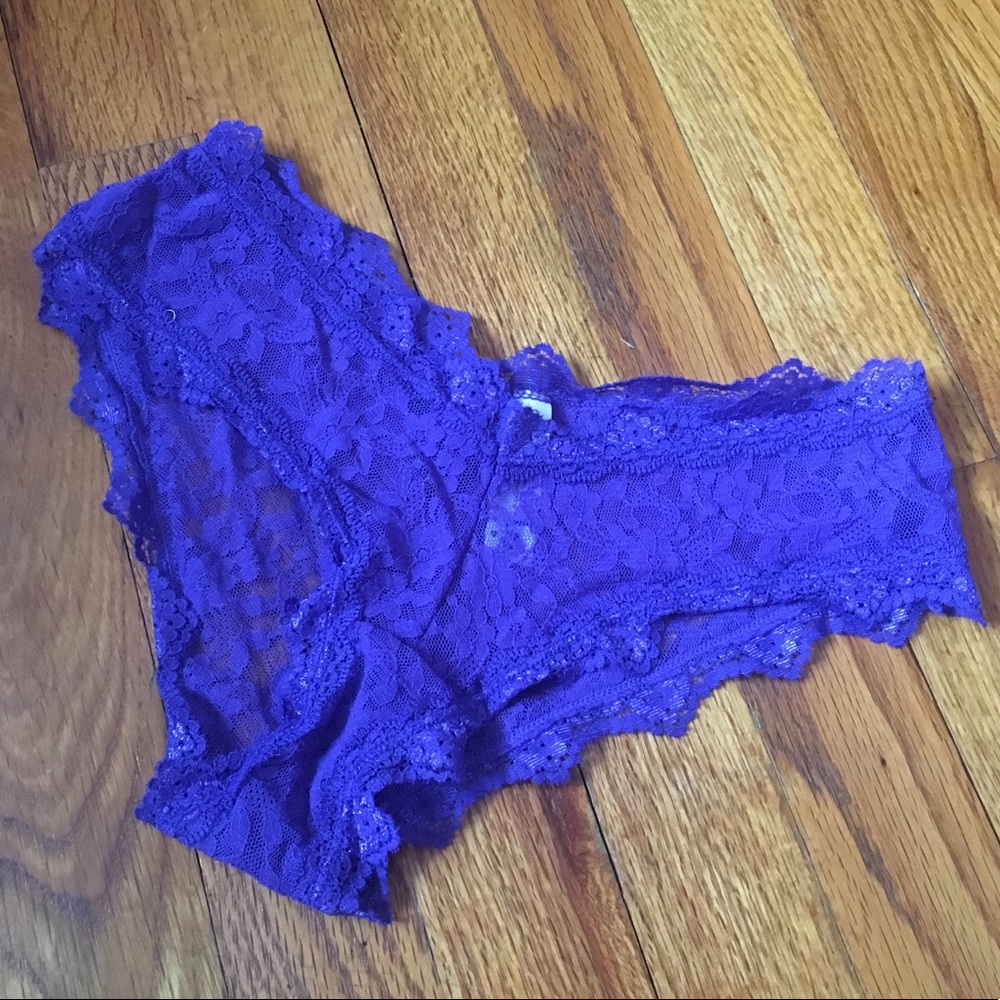 NEW 💜 L.E.I. Royal Purple Cheeky Lace Undies
