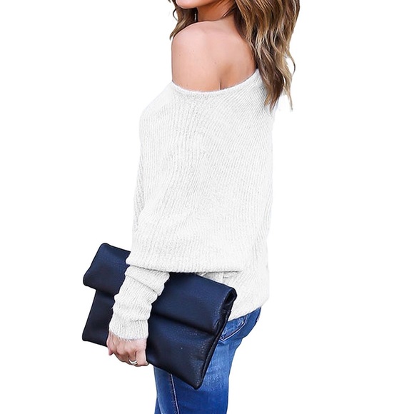 ✦NWT Off Shoulder Loose Pullover Sweater✦ - Picture 3 of 4