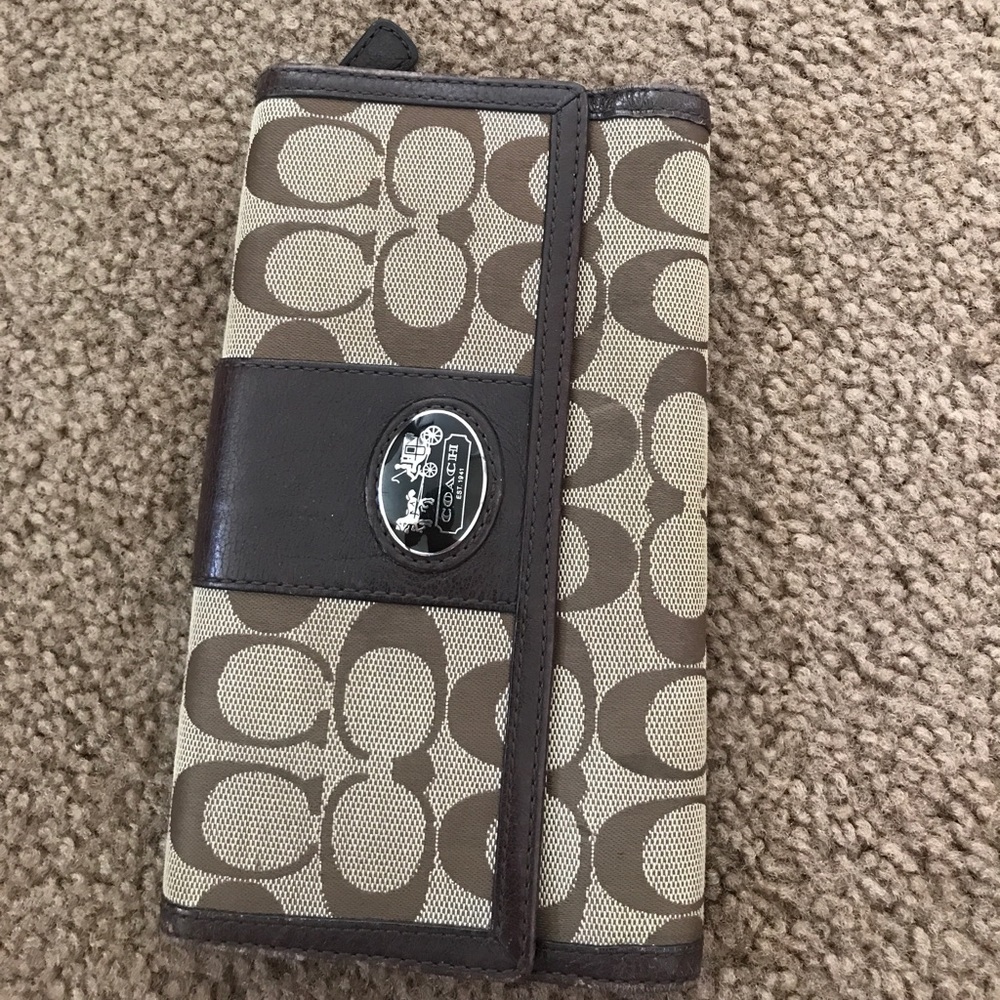 Coach wallet