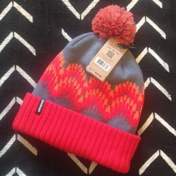 Patagonia Accessories - Patagonia NWT Powder Town beanie hat Timber Stripe