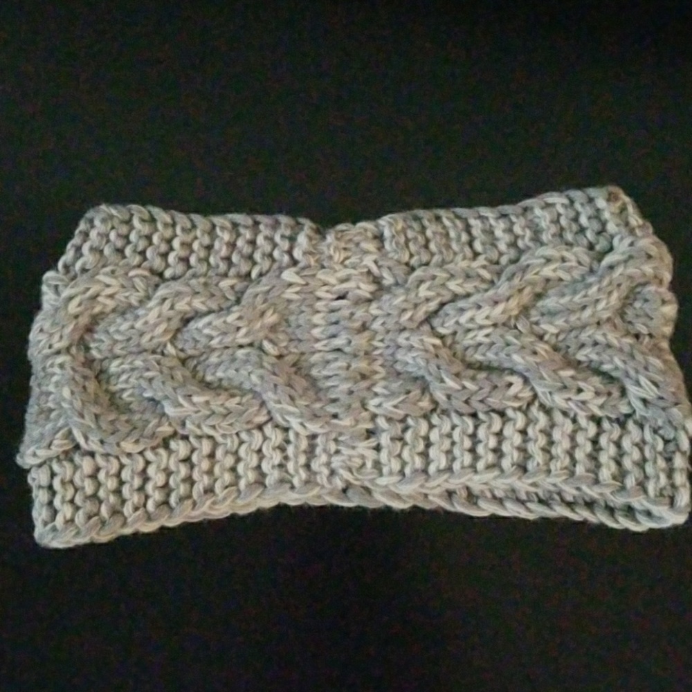 Knitted warm Head band - Picture 7 of 7