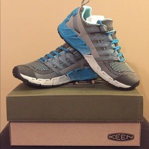 keen versago womens