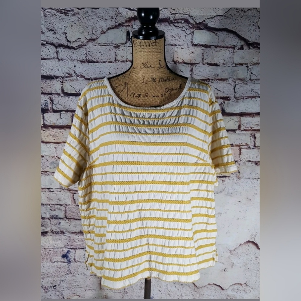 Old Navy Plus Size XXL Striped Short Sleeve
