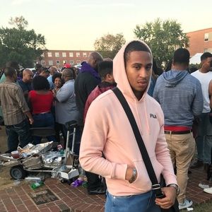 Meet your Posher, Robert