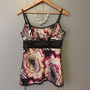 💥LACE TRIMMED SILKY FLORAL TANK TOP💥