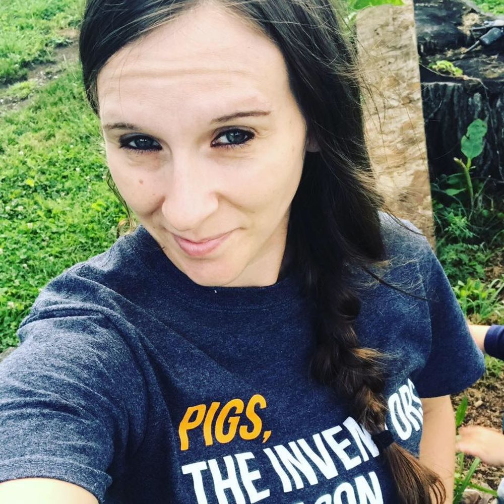 Meet your Posher, Danielle