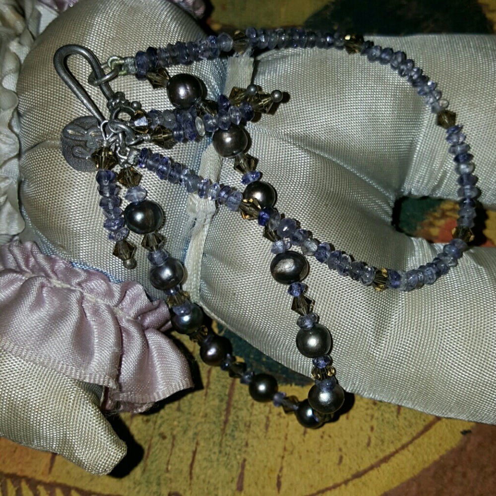 Freshwater pearls & Iolite bracelet