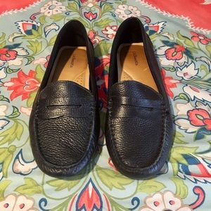 Bass black leather loafers, size 9