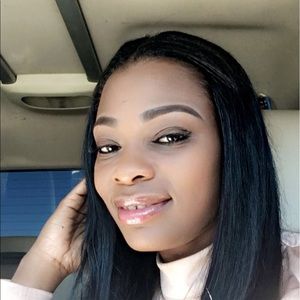 Meet your Posher, Sandy