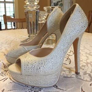 Betsey Johnson Pumps metallic suede w/ rhinestones