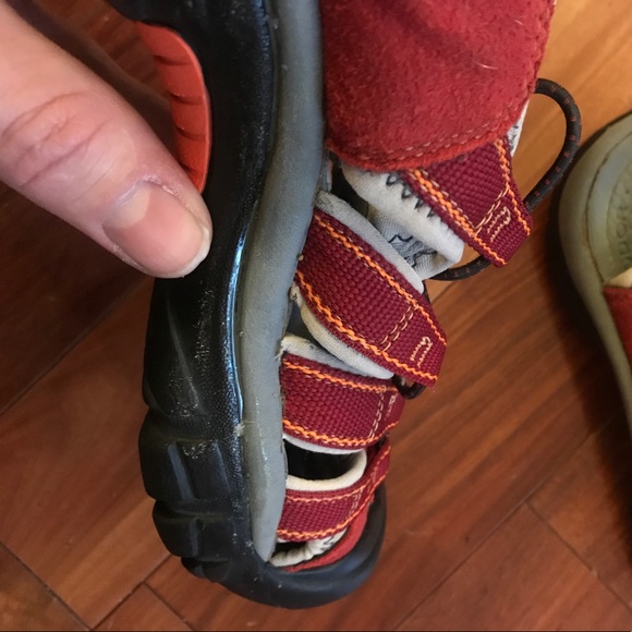 Keen sandals (read description) - Picture 6 of 6