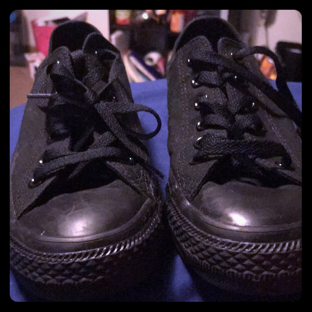 Brand New All Black Converse