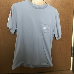 Vineyard Vines t-shirt