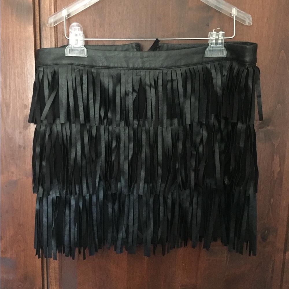 Fringe mini skirt