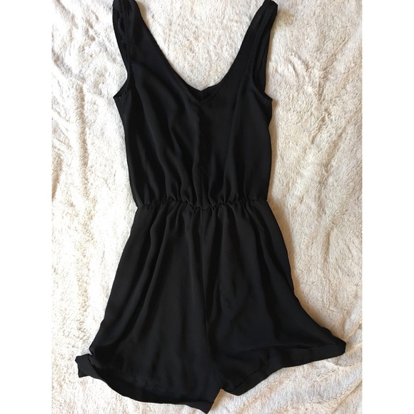 Romper - Picture 5 of 5