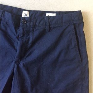 NWT Gap chino shorts 34