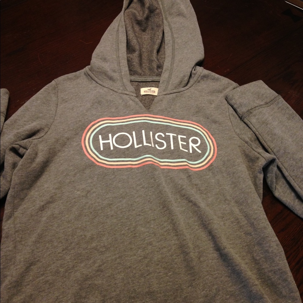 Hollister sweater