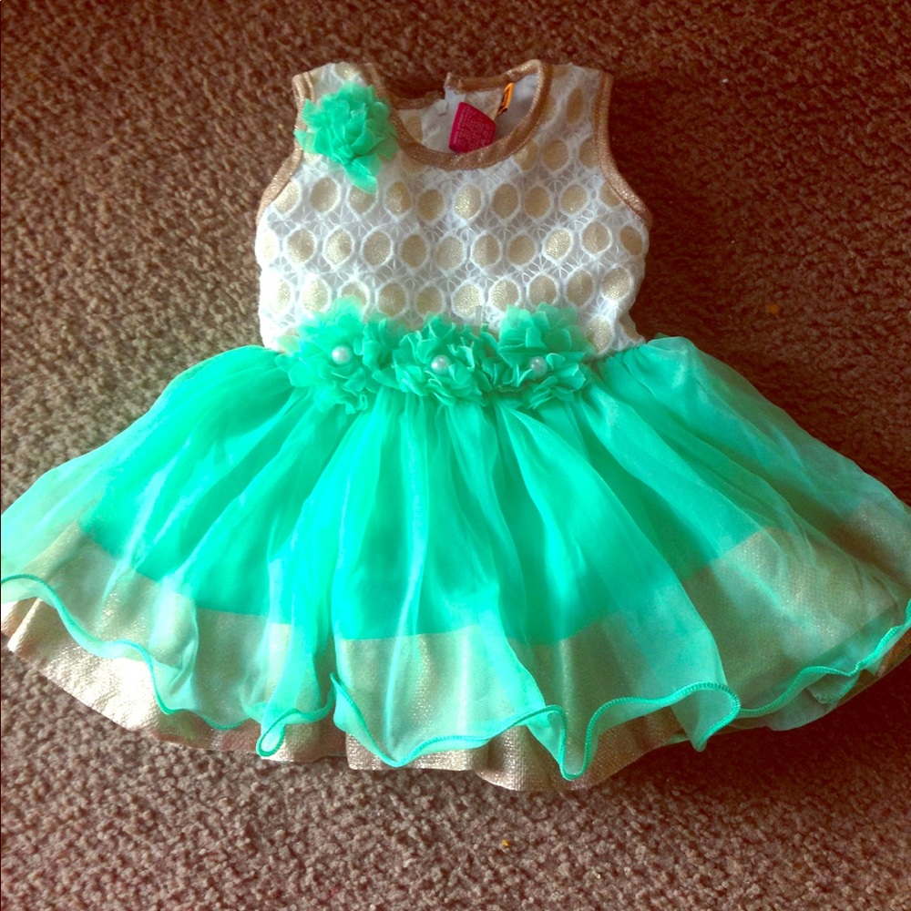 Baby dress