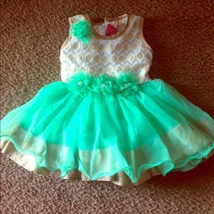 Baby dress