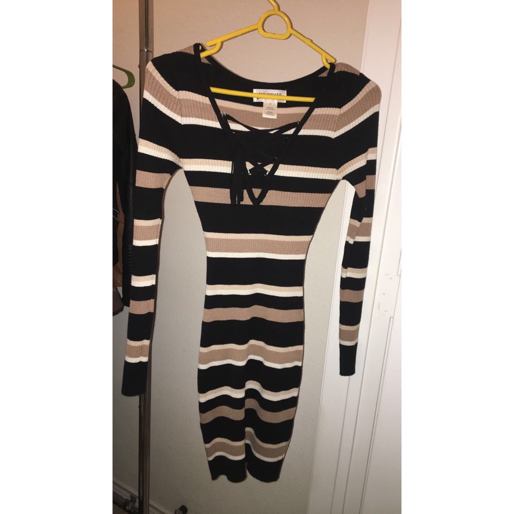 Lace up stripped long sleeved dress!