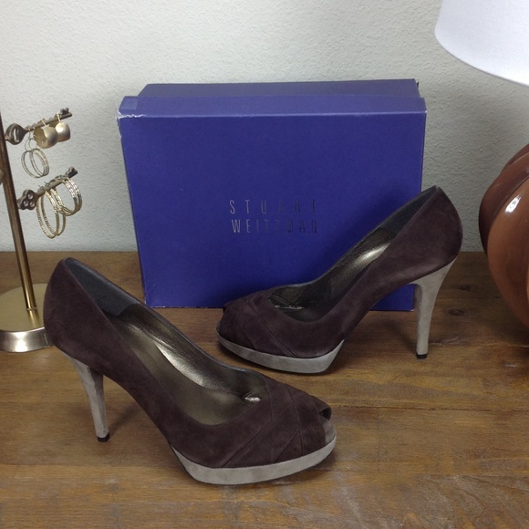 Stuart Weitzman 2 Tone Suede Platform Heels - Picture 3 of 8