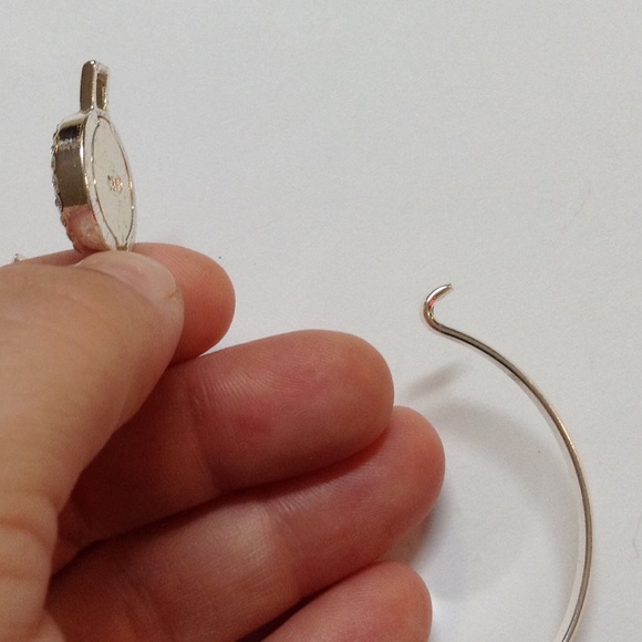 Closed Locket "Family First" Hinged Bracelet - Picture 5 of 5