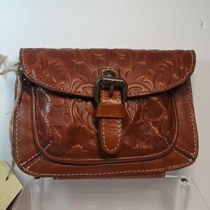 Patricia nash bifold wallet