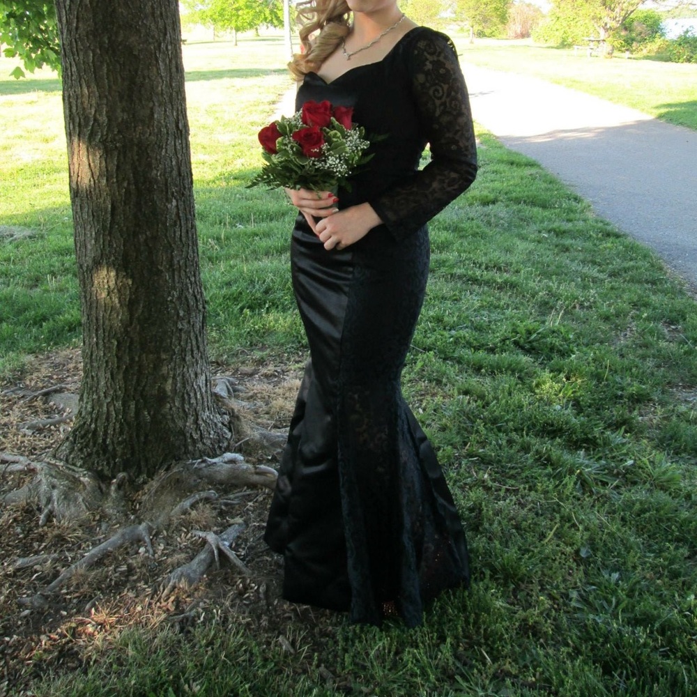 Black mermaid one sleeved prom dress