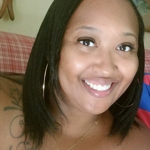 Meet your Posher, Denedra