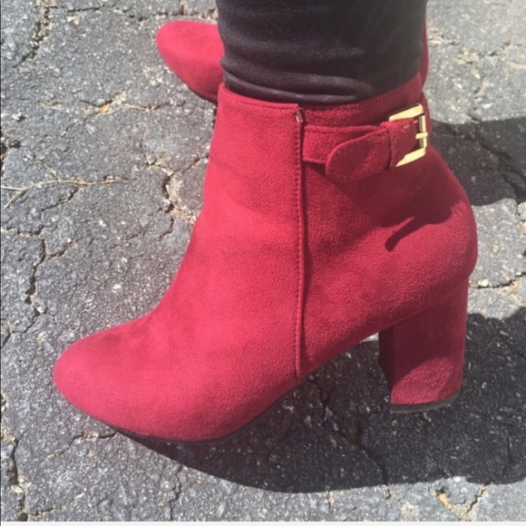 🆕Beautiful Wine Colored Boots Must Have For Fall - Picture 3 of 6